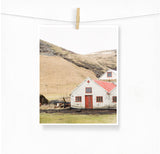 Barn with the Red Door / Photography Print