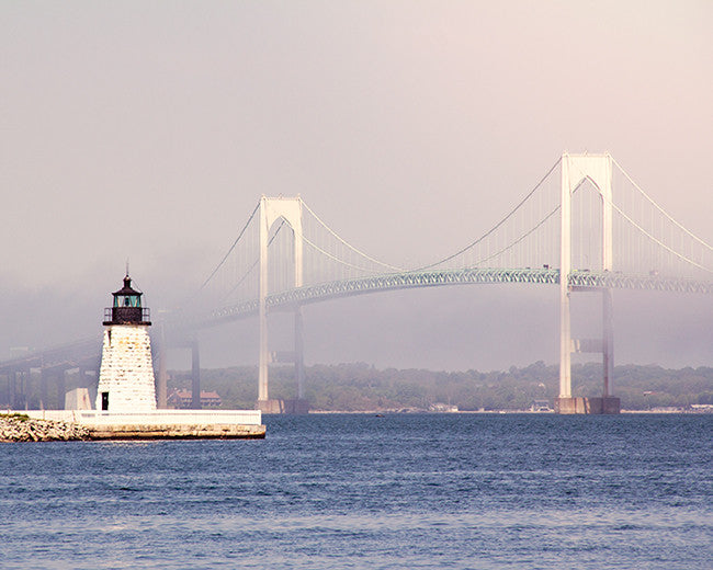 Newport Harbor Light / Photography Print Newport Harbor Light / Photography Print