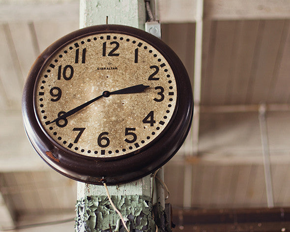 Time Stands Still / Photography Print Time Stands Still / Photography Print