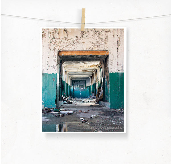 Through The Tunnel / Photography Print